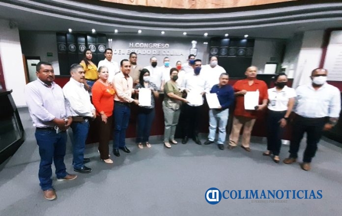 lideres de sindicato en congreso