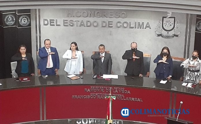 Rinde informe el presidente del Infocol38 AM