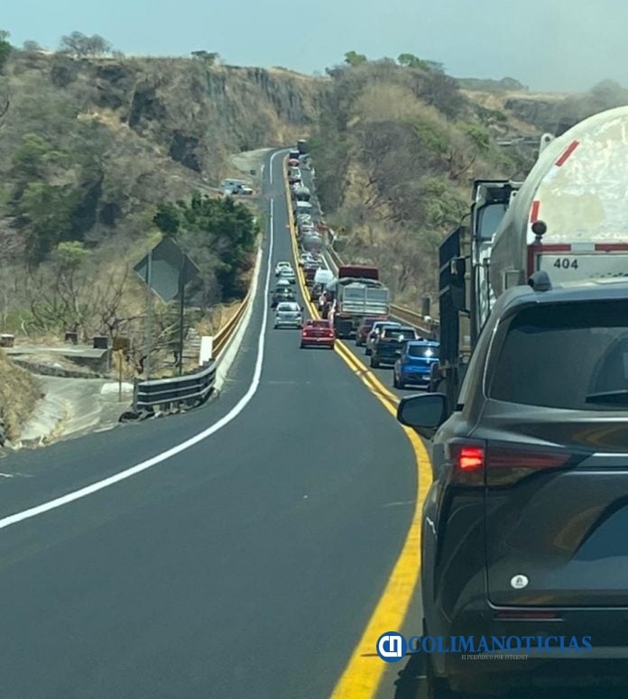 trafico lento en la autopista gdl
