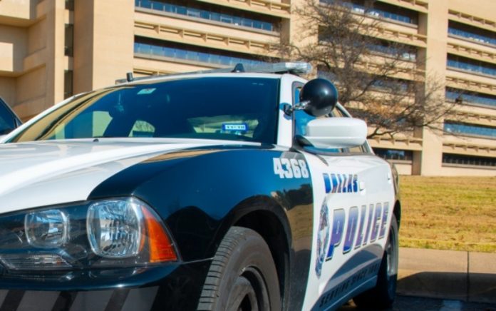 Dos muertos y tres heridos deja tiroteo en Dallas