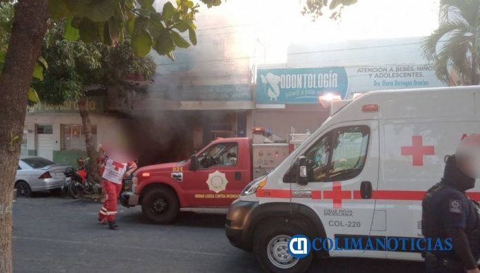 incendian negocio en centro de colima