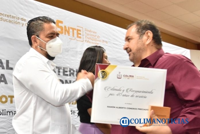 reconocimiento al magisterio