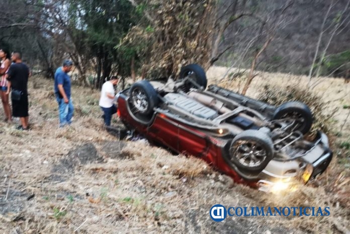 volcadura de camioneta
