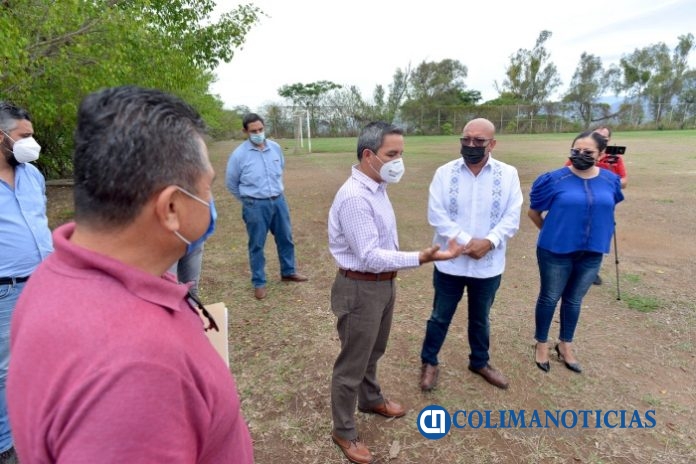 Firma de contrato de comodato UdeC-Ayuntamiento de Comala_e