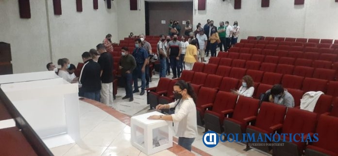 Inicia la Jornada Electoral del SNTE394
