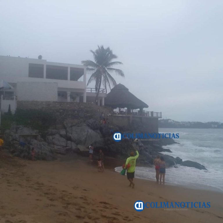 La Costa Colimense espera oleaje de hasta 3 metros de altura