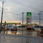 gasolinera lluvia colima
