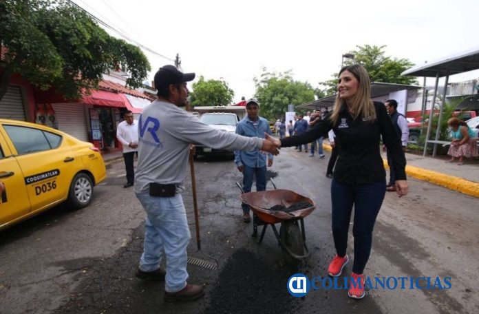 Ayuntamiento de Colima intensifica mantenimiento de calles