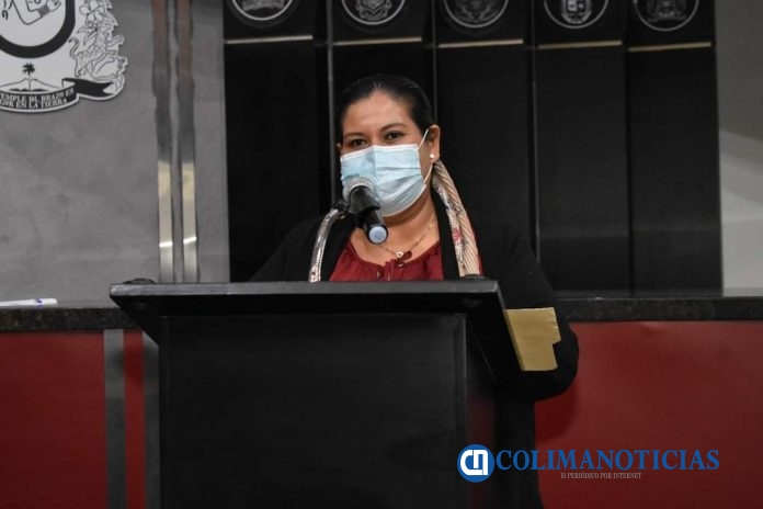 legisladora Yommira Carrillo