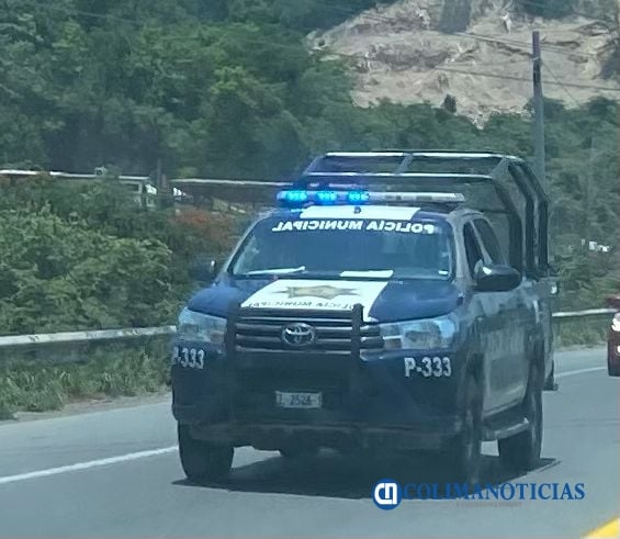 policia municipal manzanillo carretera