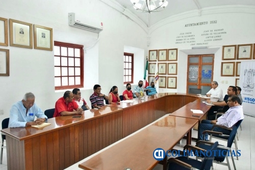Ayuntamiento de Colima atiende a vecinos de El Yaqui
