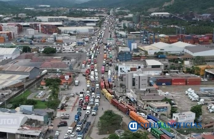 Jalipa saturada la carretera