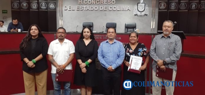 Rinden protesta Consejeros de la CDHEC4
