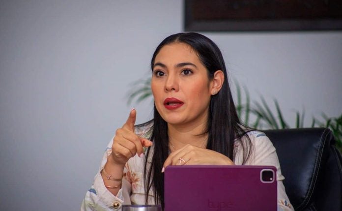 indira vizcaino