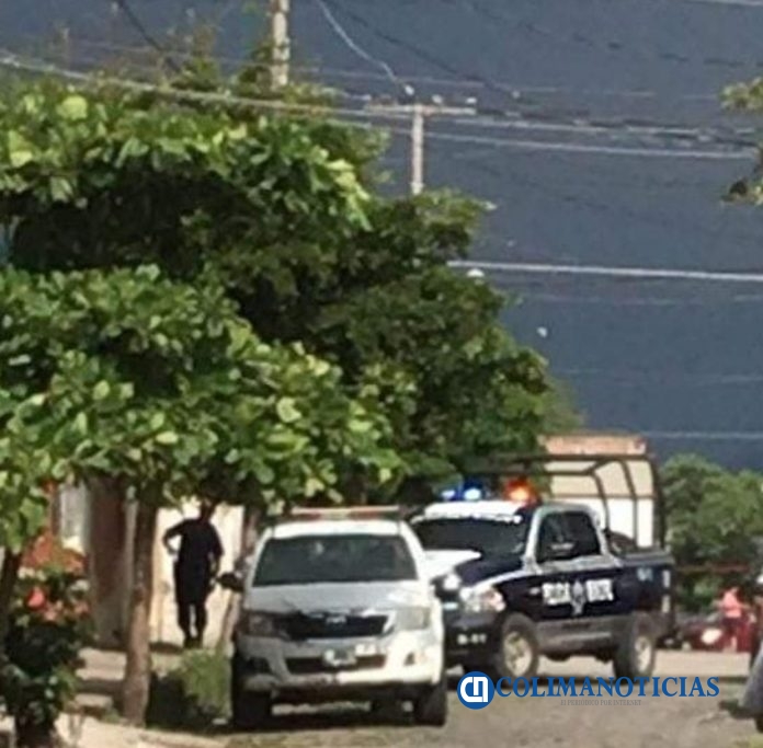 policia en bar de coqui