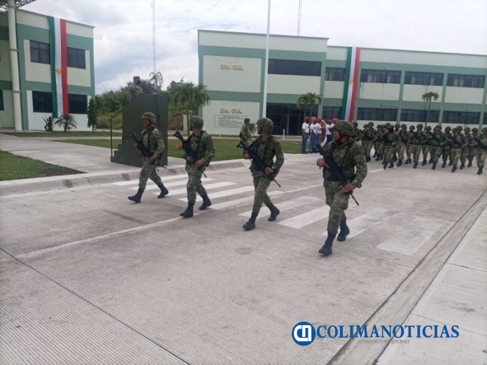 Militares practican para el desfile del 16 de Septiembre3