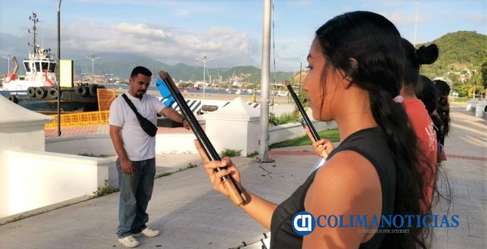 Prepara Ayuntamiento de Manzanillo el debut de la Escolta y Banda de Guerra