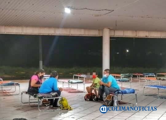 albergues en manzanillo tras sismo 3