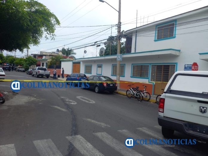 Disparan contra un hombre en una vivienda del Centro de Colima3