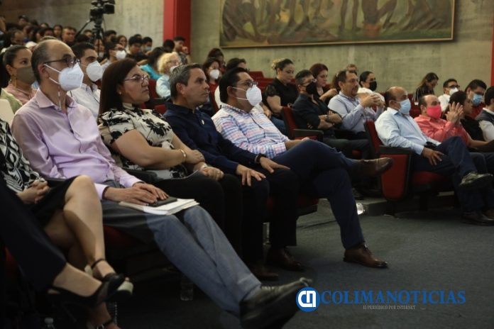 Dudan de los beneficios de la democracia directa_Conferencia inaugural