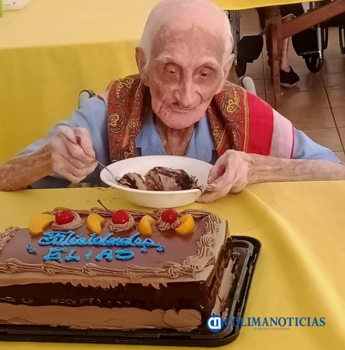 Cumple 114 años don Elías, adulto del Asilo de Ancianos de Manzanillo