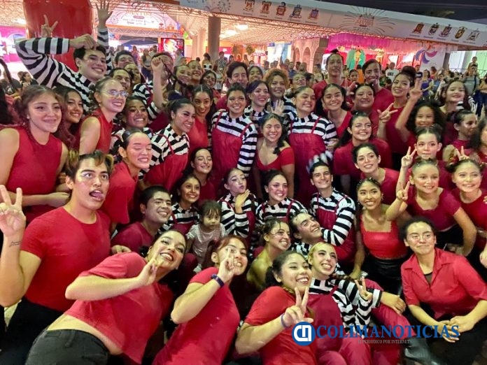 Intenso masivo de danzaen la Feria
