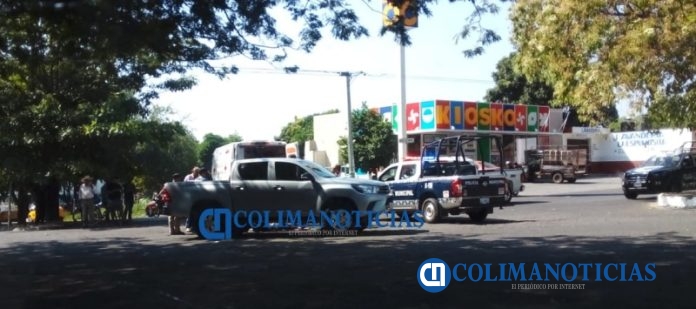 Motociclista es embestido por una camioneta sobre la avenida Gonzalo de Sandoval en Colima2