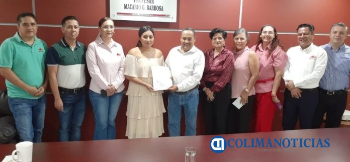 Acuerda la Junta de Gobierno del Congreso aumento salarial para los trabajadores 3