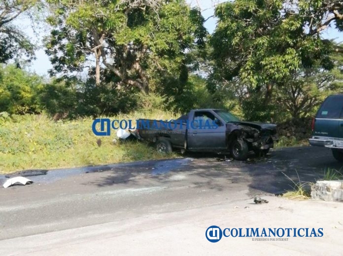 Fuerte accidente rumbo al Chivato en Villa de Álvarez