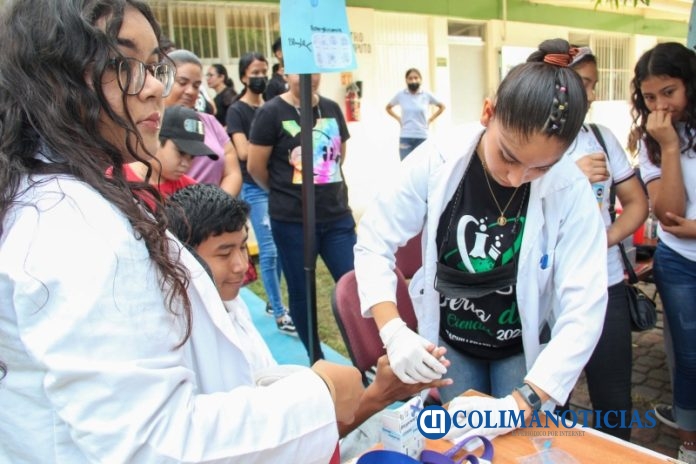 Realiza Bachillerato 21 feria de ciencias_b