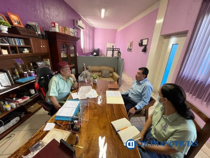 Realizan visitas de trabajo a bachilleratos incorporados a la UdeC