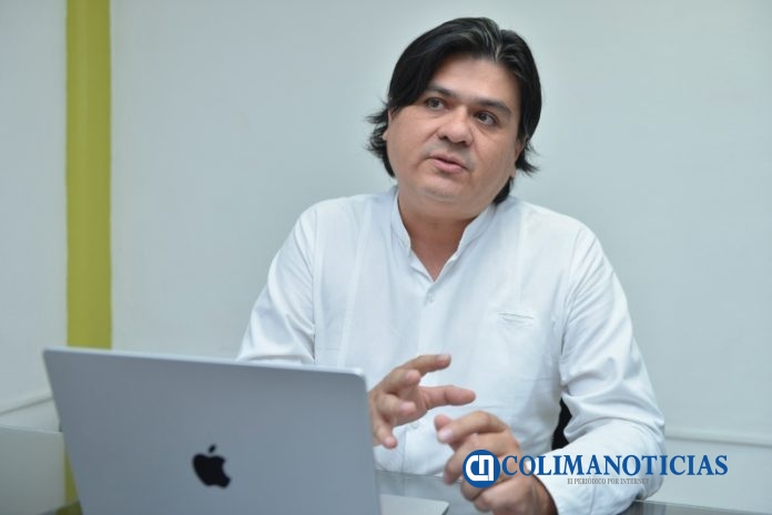 Realizará Oliver Mendoza proyecto sobre contaminantes y salud en Colima_Oliver Mendoza_a