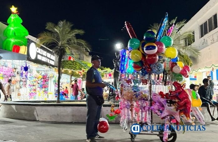 comerciantes en centro de tecoman