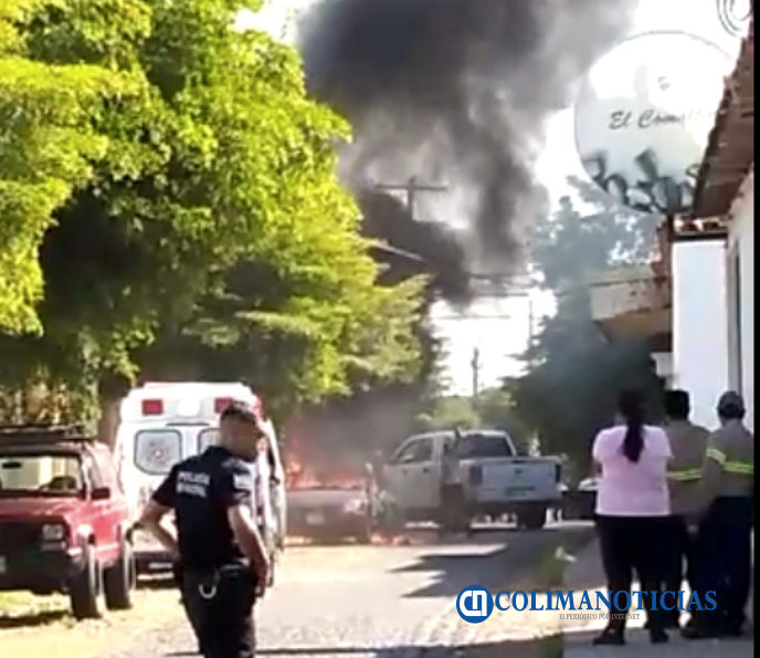 incendio carro en comala
