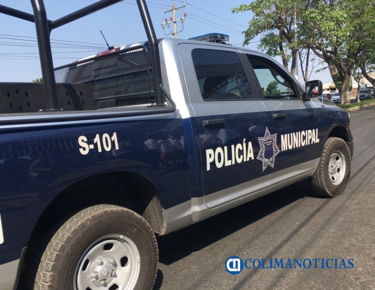 Encuentran a un hombre ejecutado y torturado rumbo al Agua Fría en Villa de Álvarez