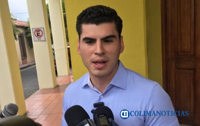 Adrián López