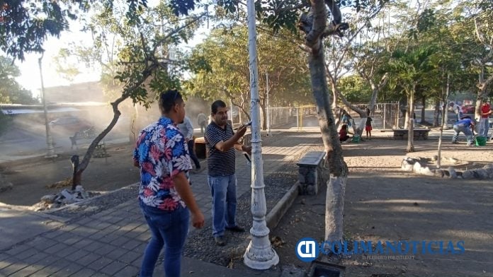 Habitantes hacen equipo y limpian parque en colonia De los Trabajadores2