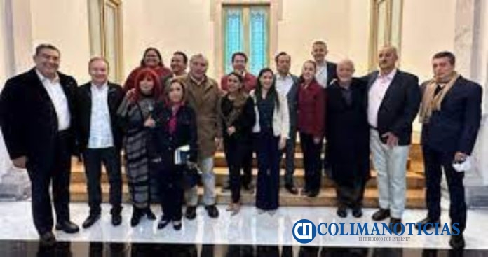 Presenta el PRD denuncia ante el INE contra Morena y Gobernadores