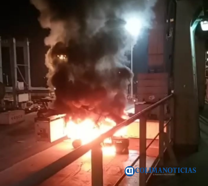 incedio dentro del puerto
