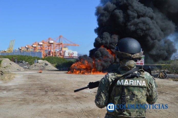 incineran droga en manzanillo