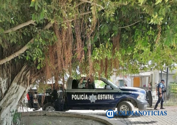 policia Panteón de Tecomán