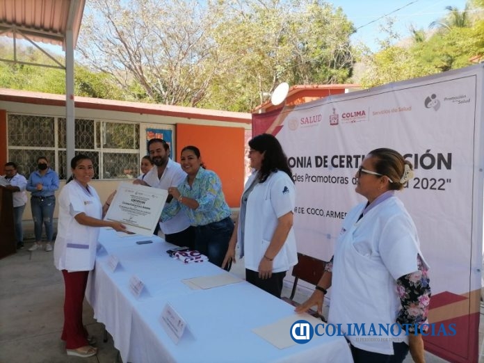 En Armería, la comunidad Flor de Coco recibe certificación como promotor Roa de la salud