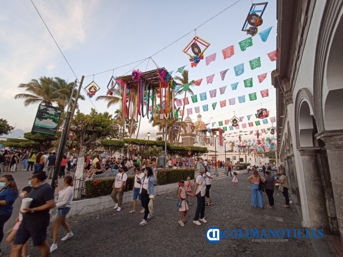 Feria del Ponche, Pan y Café en Comala