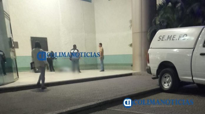 Muere hombre fuera el Hospital Regional de Colima