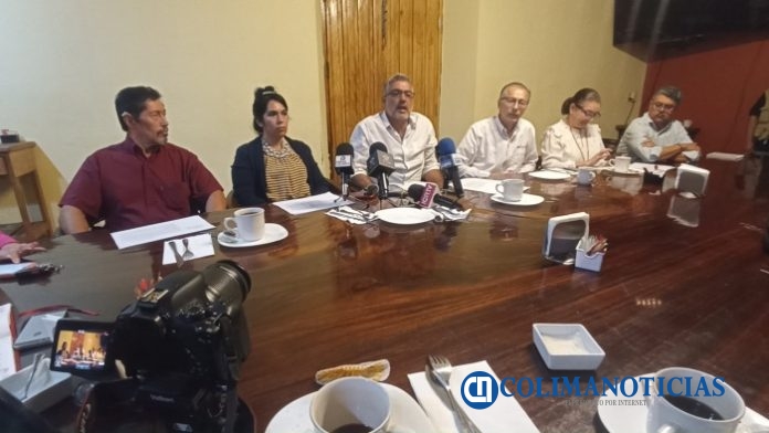 organizadores marche en defensa ine