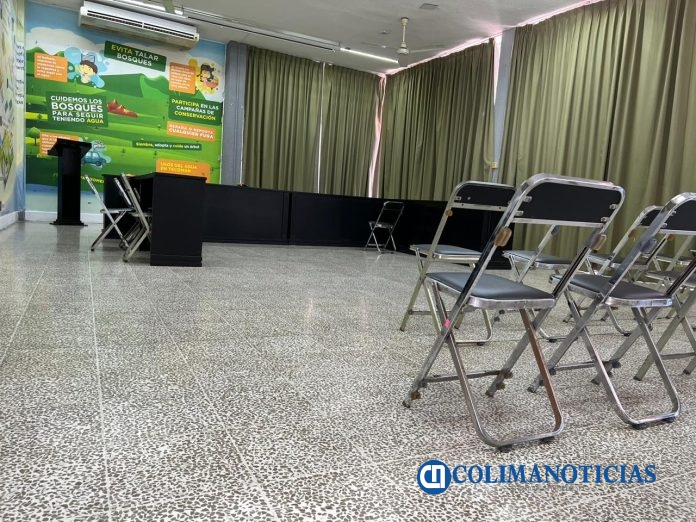 reunion cabildo tecoman vacio