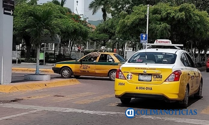 taxis de tecoman