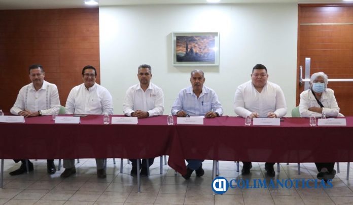 Educación Colima entrega por primera vez 7 prefecturas estatales