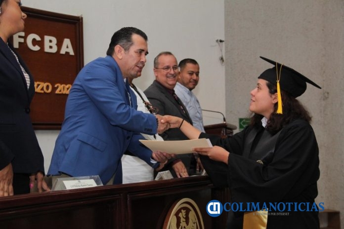 Egresa nueva generación de ingenieros agrónomos_c