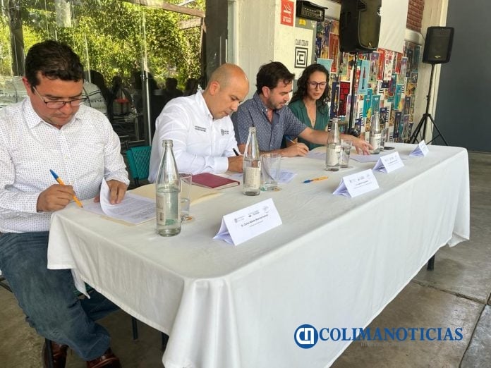 Firman convenio UdeC y cervecera de Colima_a
